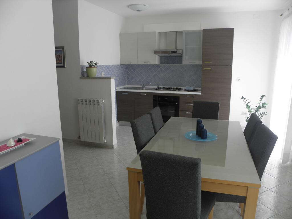 Apartment Ivana Rovinj Cameră foto